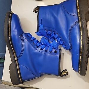 Made in England 🏴󠁧󠁢󠁥󠁮󠁧󠁿 Dr. Martens